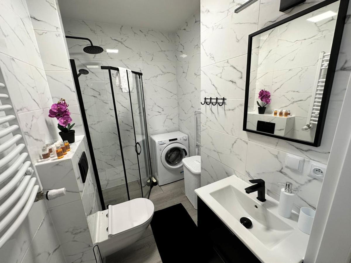 Al-Dom Apartamenty Five Porta Mare Колобжег Екстер'єр фото